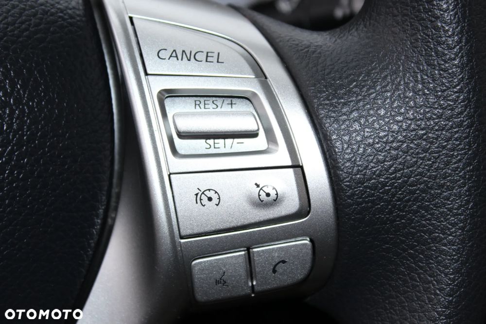 Nissan Navara - 37