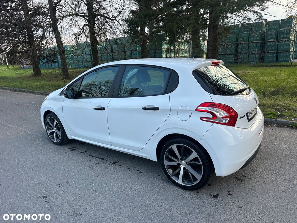Peugeot 208 1.6 BlueHDi Active - 9