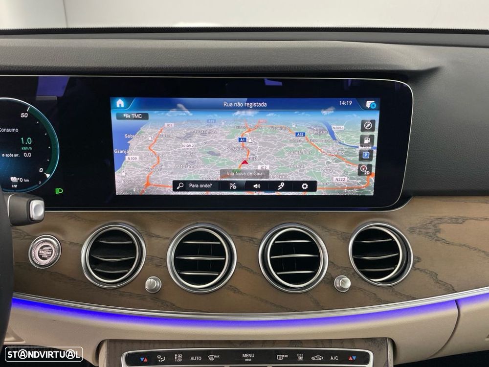 Mercedes-Benz E 300 de AMG Line - 22