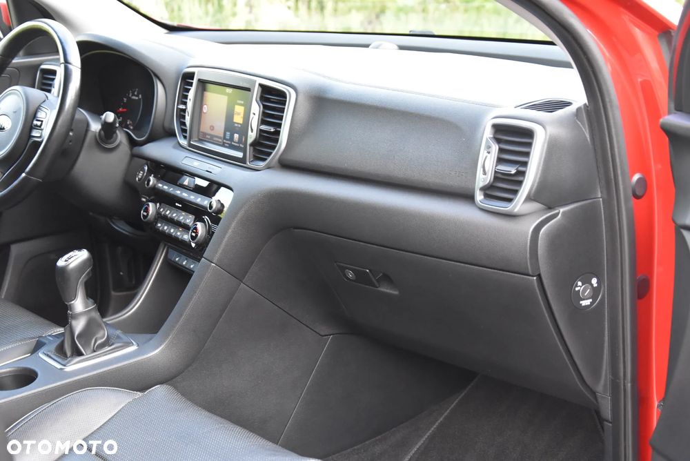 Kia Sportage 1.6 GDI 2WD DREAM-TEAM EDITION - 26