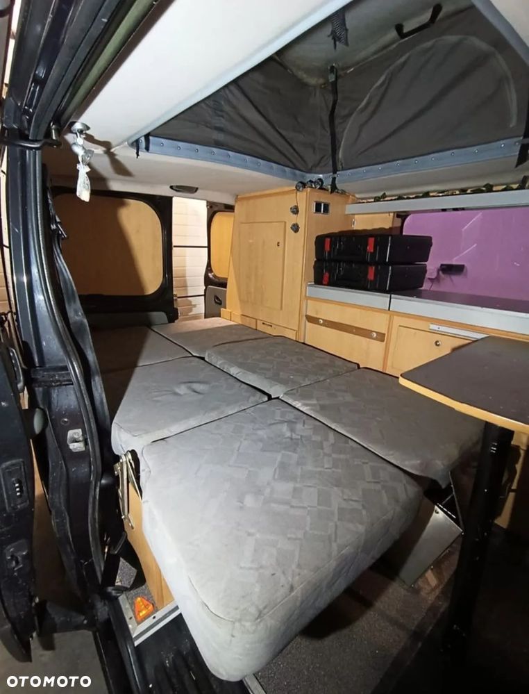 Opel Vivaro - 35