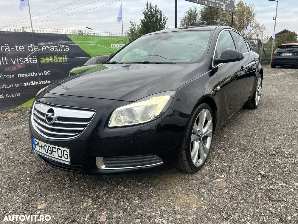 Opel Insignia - 1