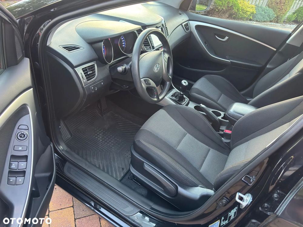 Hyundai i30 i30cw 1.4 Fifa World Cup Edition - 6