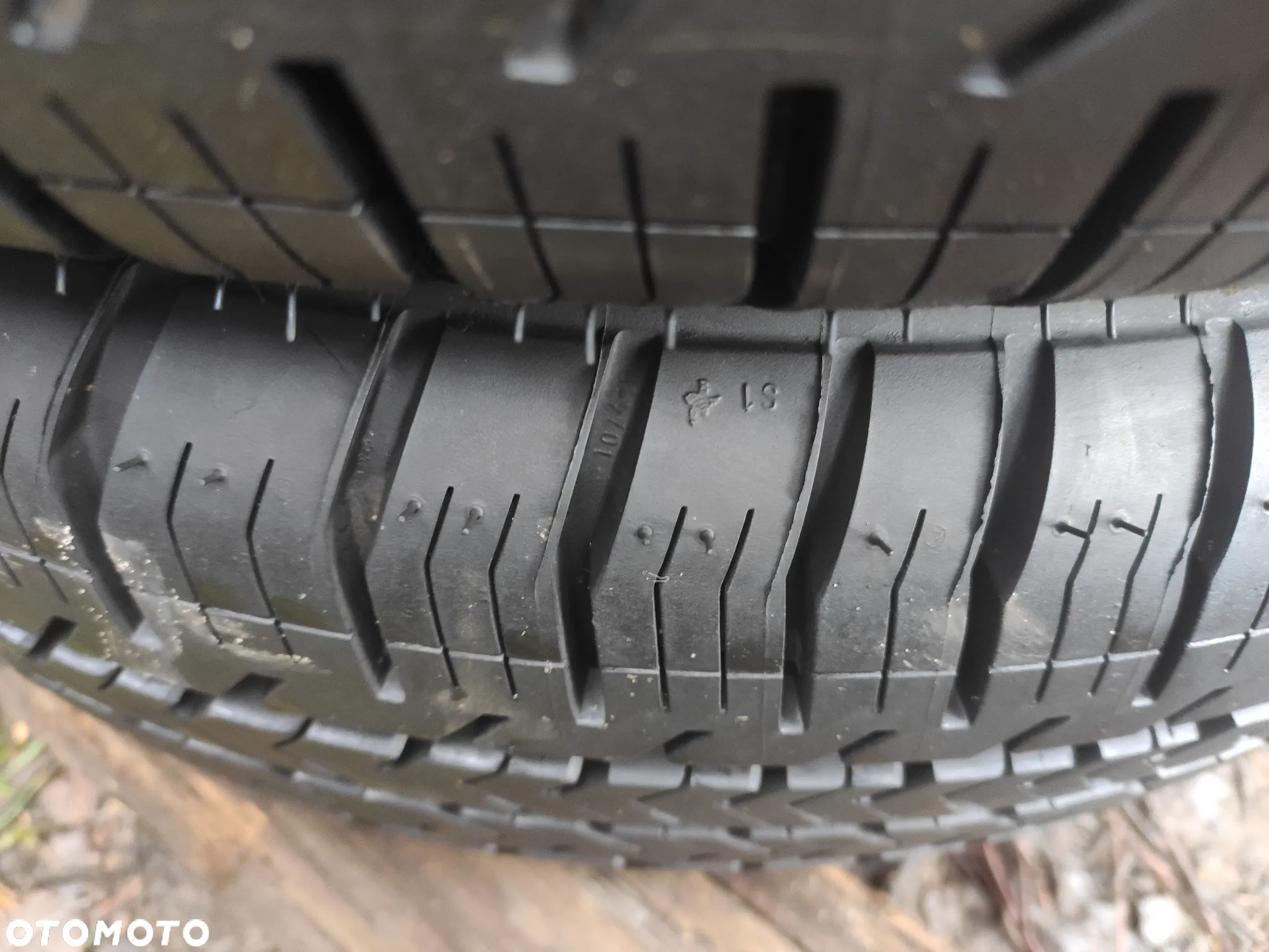 4 Opony DOSTAWCZE LATO/WIELOSEZON M+S 215 65 16C MICHELIN AGILIS 51 PRAWIE NOWE IGŁY 9mm montaż - 9