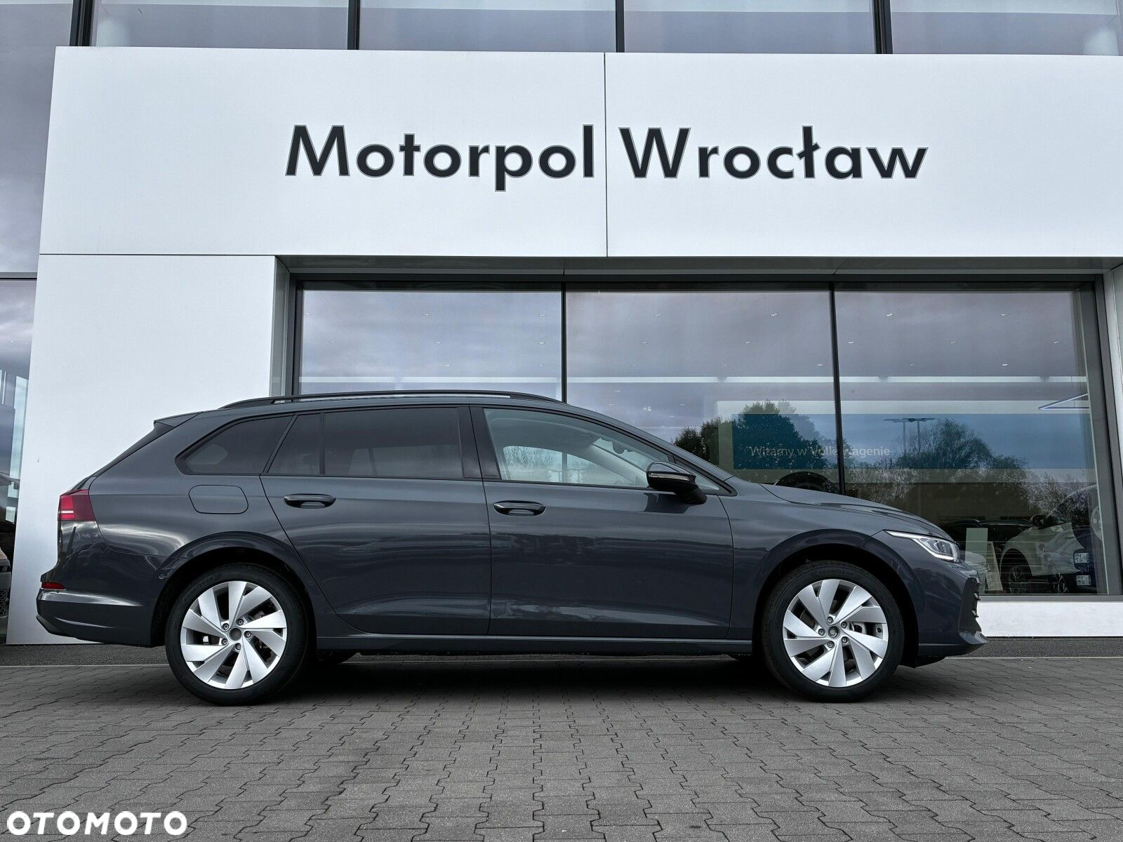Volkswagen Golf - 9