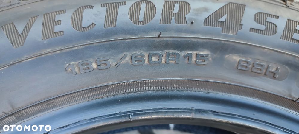 OPONY ZIMOWE 185/60R15 88H GOODYEAR VECTOR 4 SEASONS GEN 2 (1021) 7mm KOMPLET 4 SZTUKI - 6