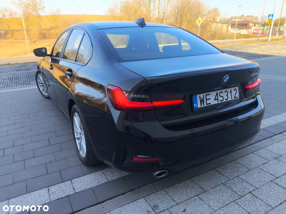 BMW Seria 3 320e - 7