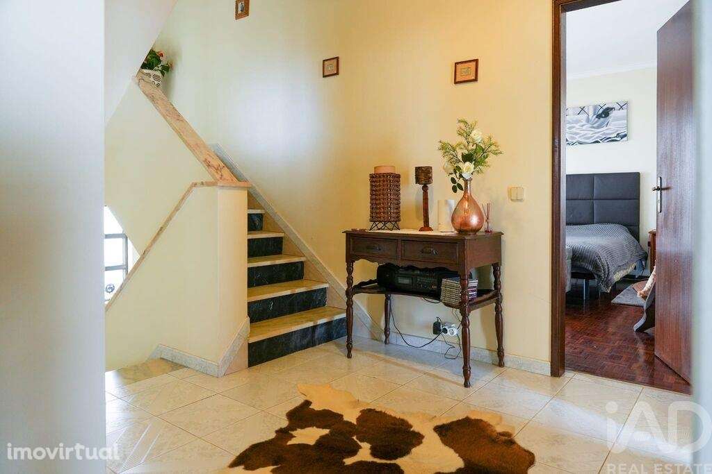 Casa / Villa T4 em Carregado e Cadafais de 202 m2 - Grande imagem: 3/35