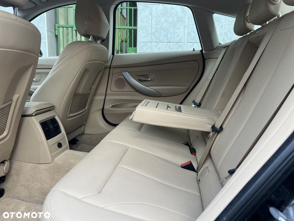BMW 3GT 318d Luxury Line - 12