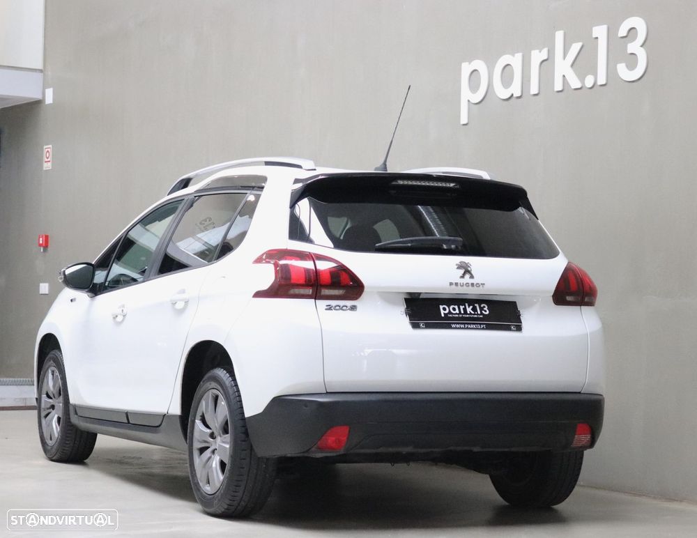 Peugeot 2008 1.2 PureTech Style - 31