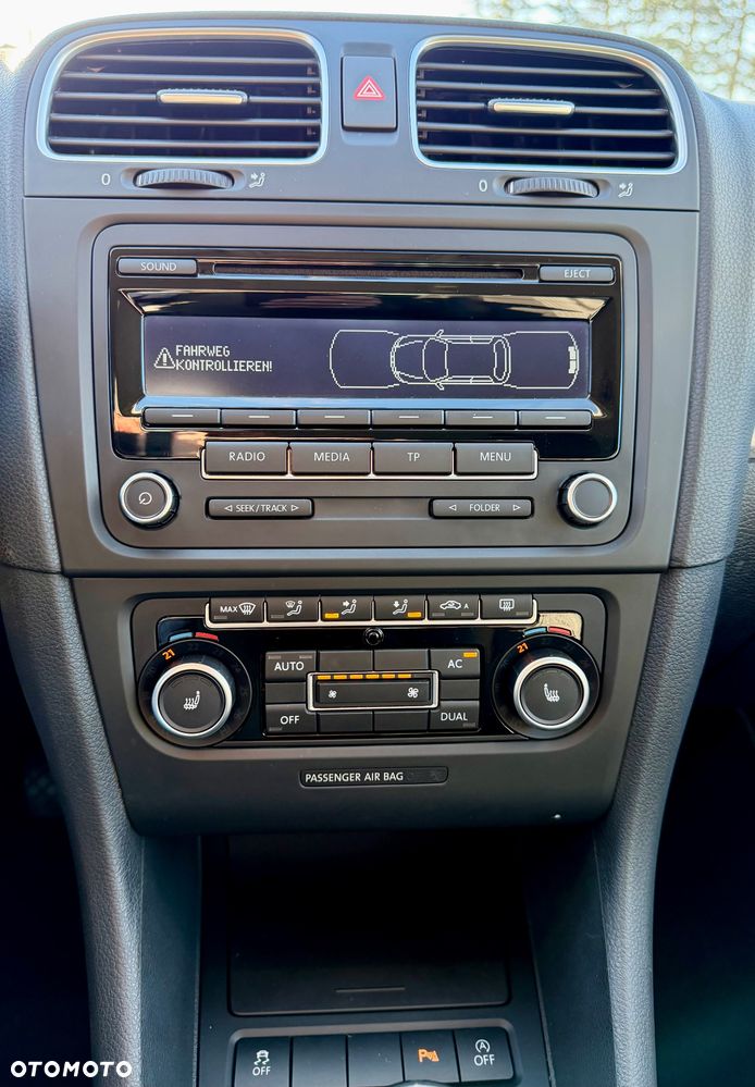 Volkswagen Golf 1.2 TSI BlueMotion Technology MATCH - 16