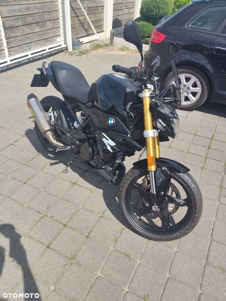 BMW G - 7