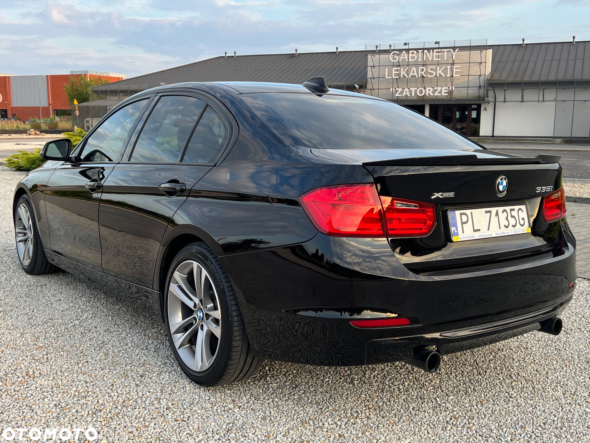 BMW Seria 3 335i xDrive Sport Line - 5