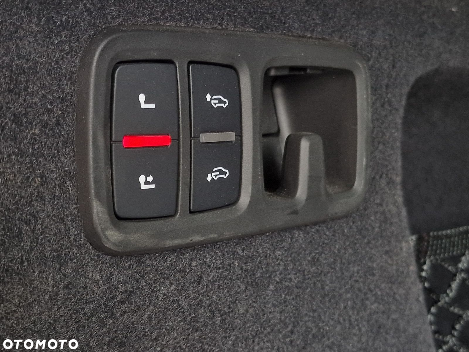 Audi SQ8 TFSI Quattro Tiptronic - 14