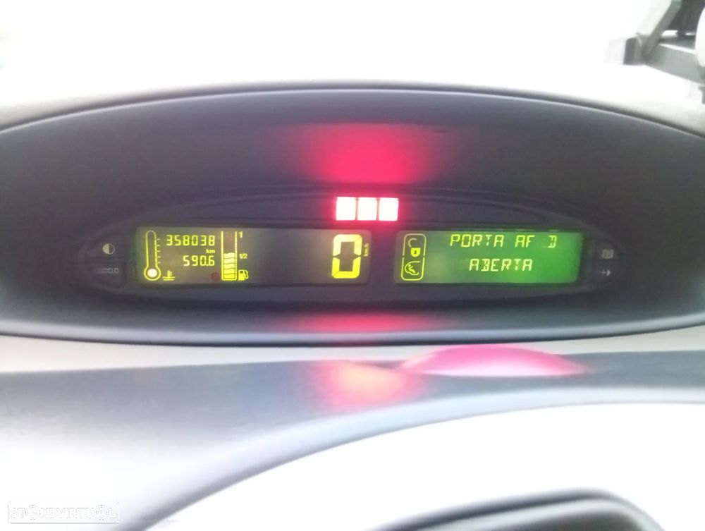 Citroën Xsara Picasso 2.0 HDi Exclusi. - 16