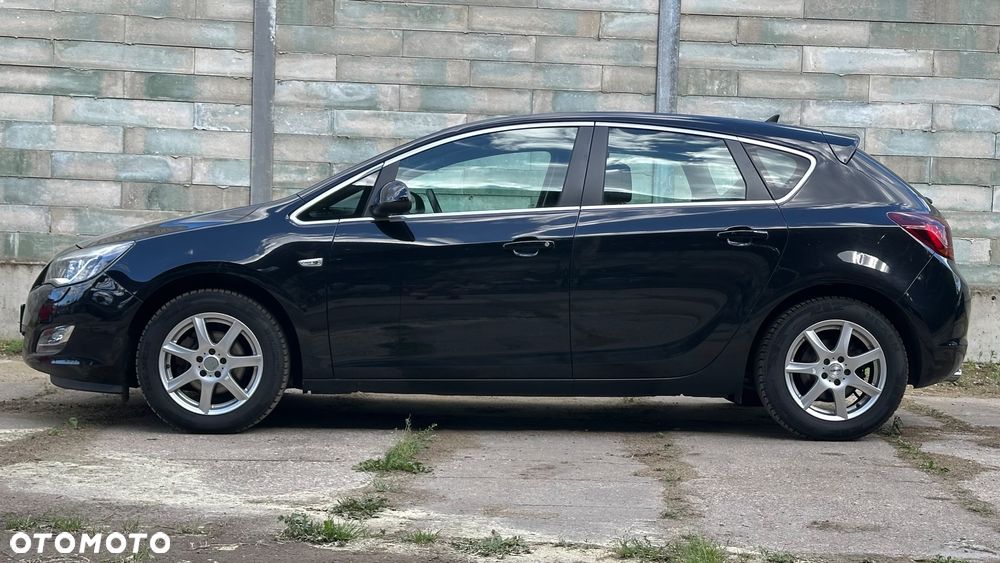Opel Astra 1.4 Turbo Cosmo - 9
