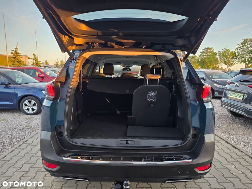 Peugeot 5008 - 17