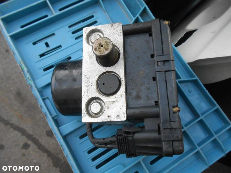 Jeep Liberty 3.7 pampa ABS 56041585AAB P52128491AC - 1