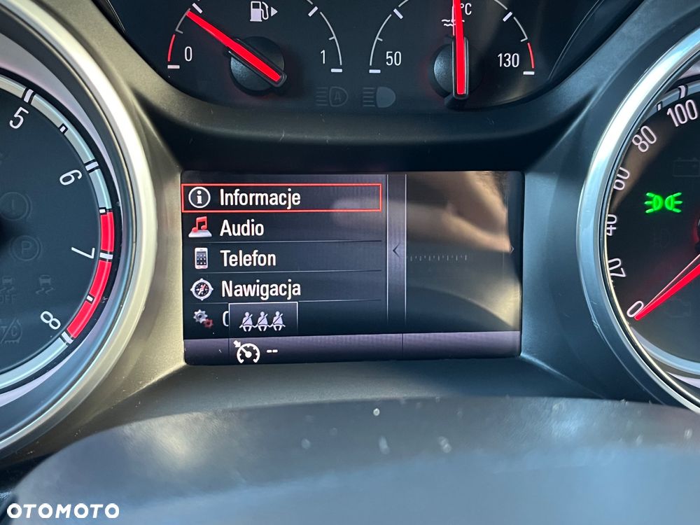 Opel Astra 1.4 Turbo Business - 15