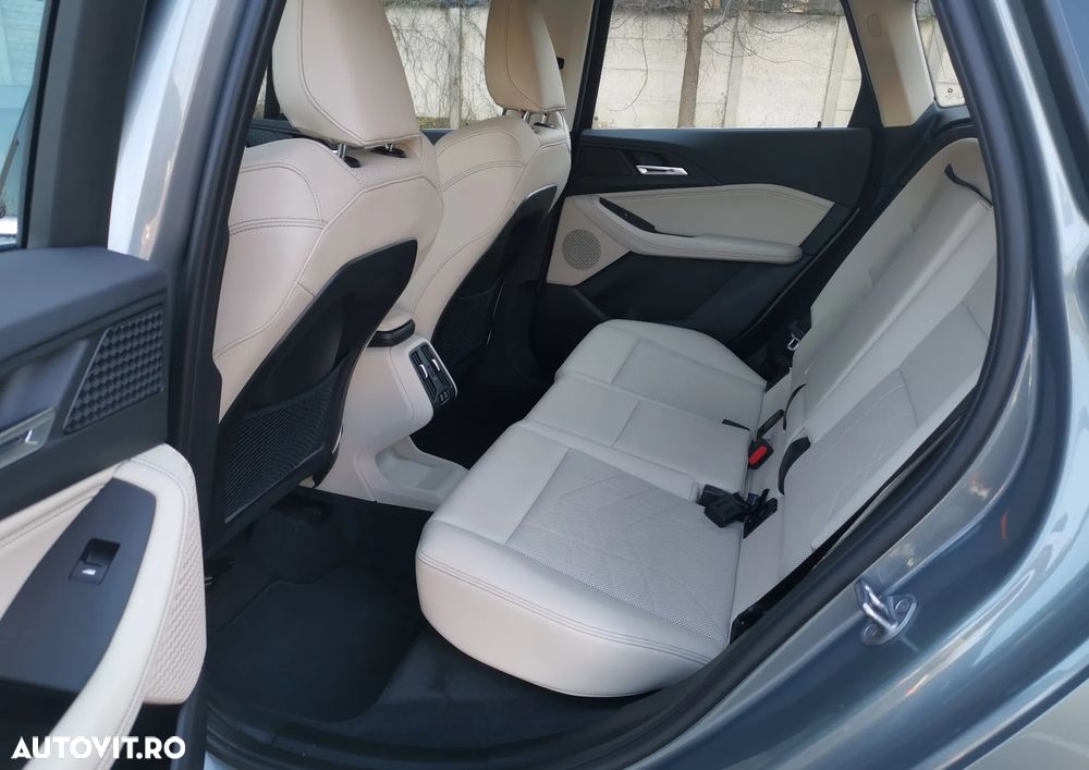 BMW Seria 2 218d Sport-Aut. Luxury Line - 2