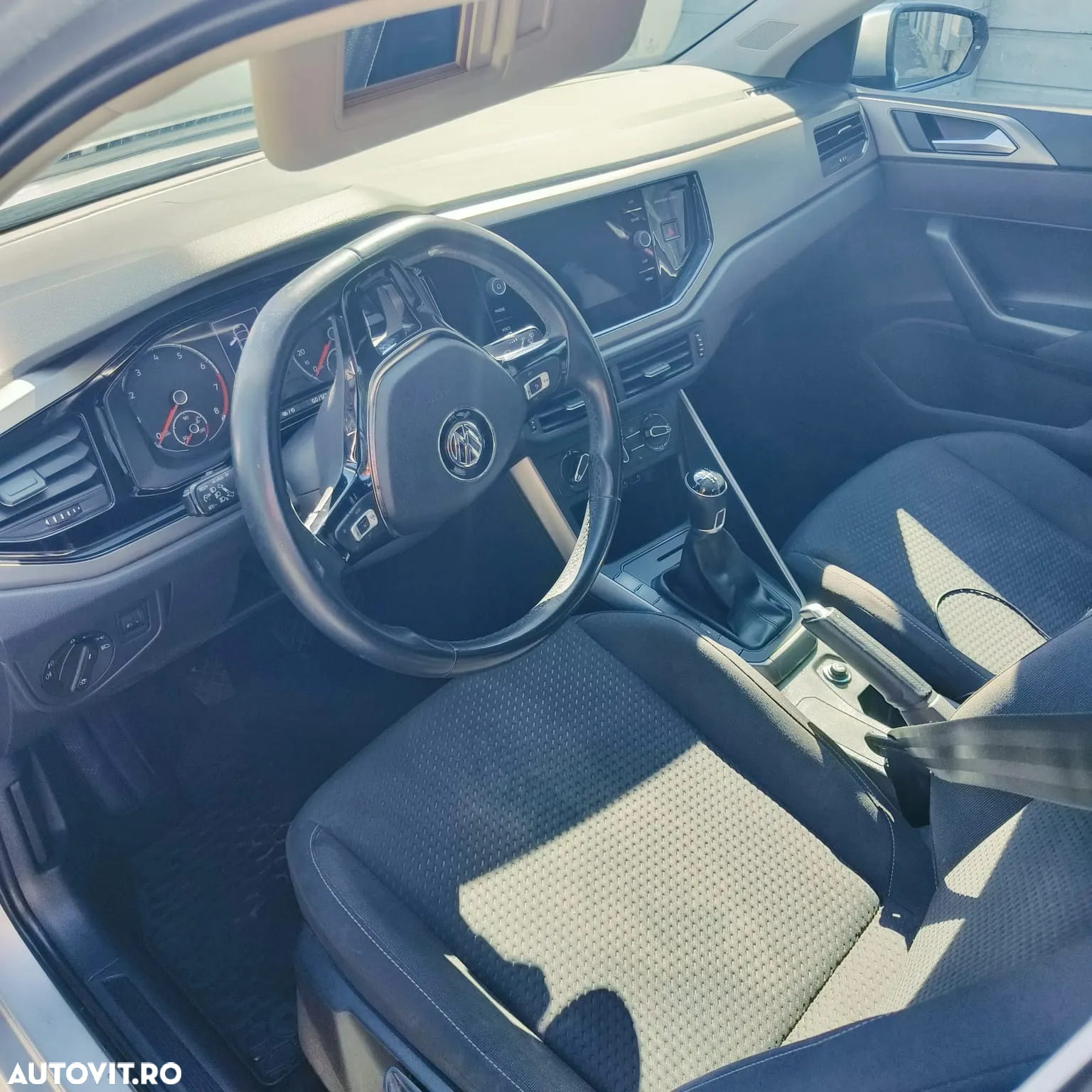 Volkswagen Polo 1.0 TSI Comfortline - 5