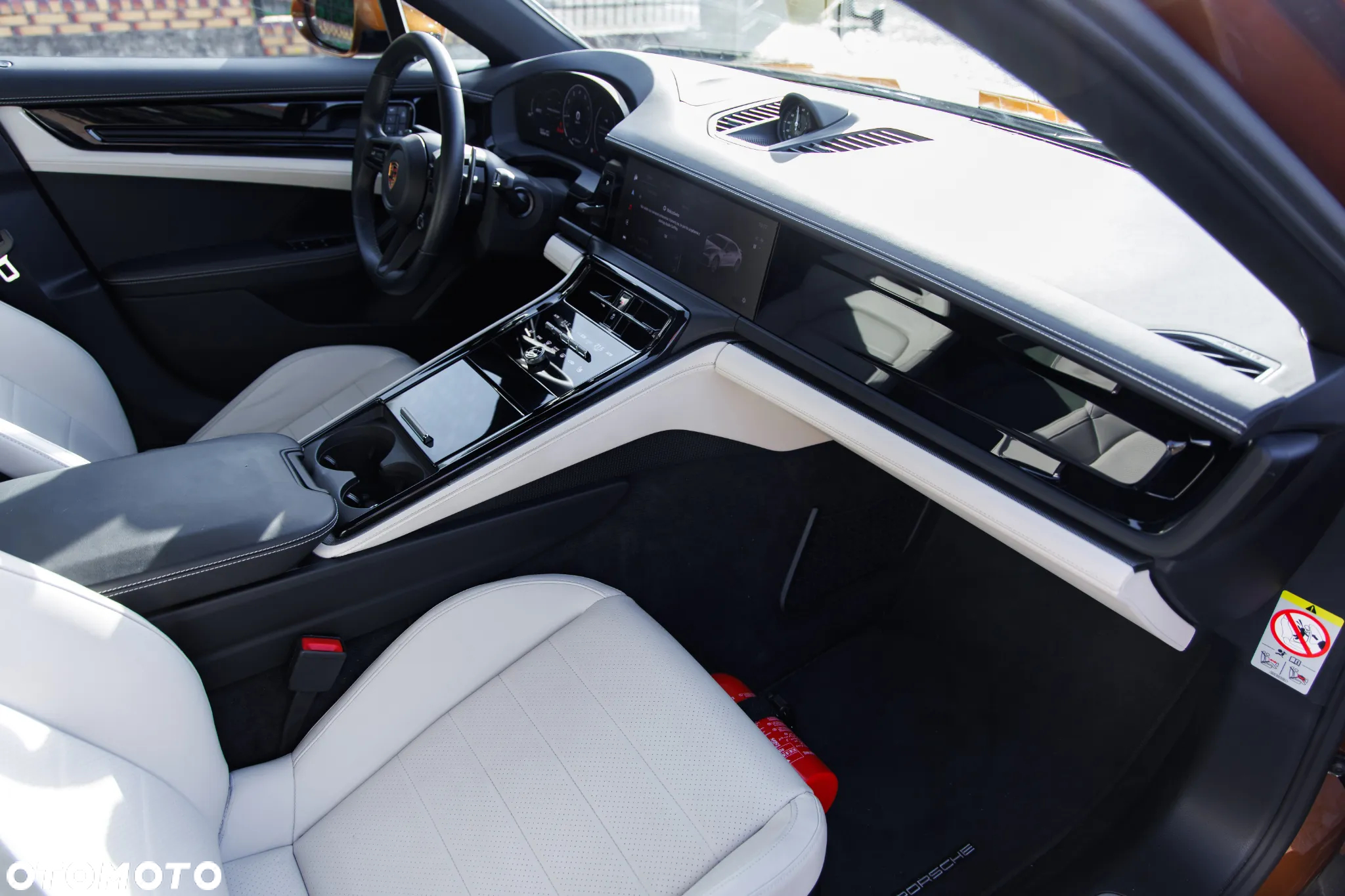 Porsche Panamera 4 - 10