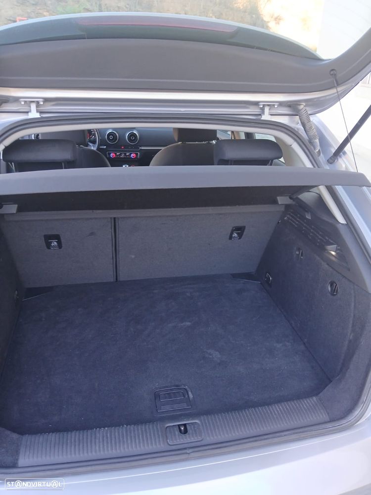 Audi A3 Sportback - 8