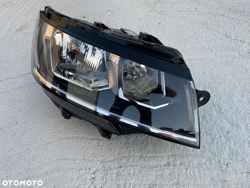 VW T6 Lift 7L1941006B transporter prawy reflektor lampa igła - 2