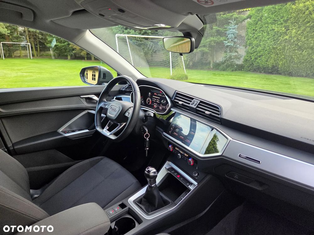Audi Q3 35 TFSI Advanced - 28
