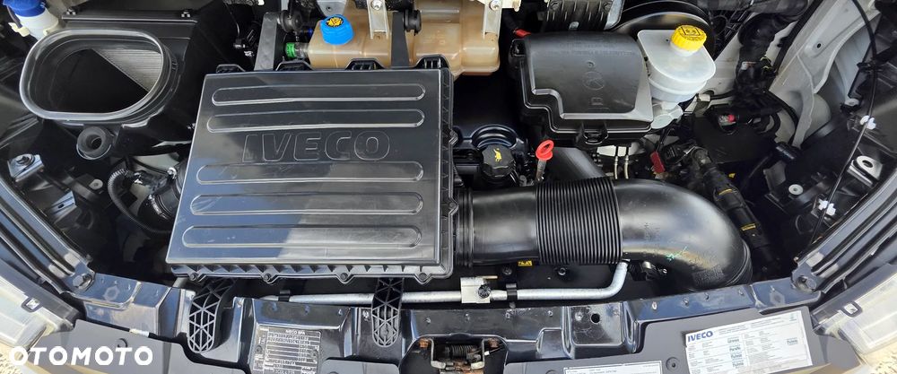 Iveco IVECO 35S18 3.0 HPI 180 KONNA KONTENER 4.2 M KLIMA HIMATIC 8 BIEGÓW WEBASTO DO 3.5 T - 17