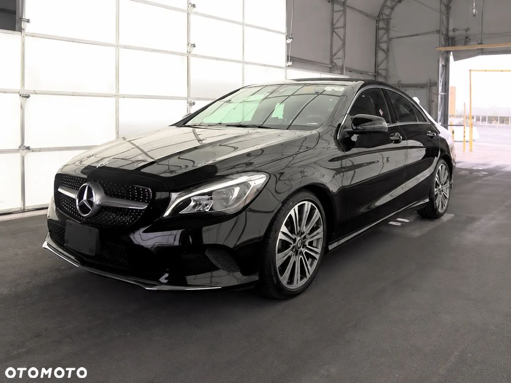 Mercedes-Benz CLA 250 4-Matic - 3
