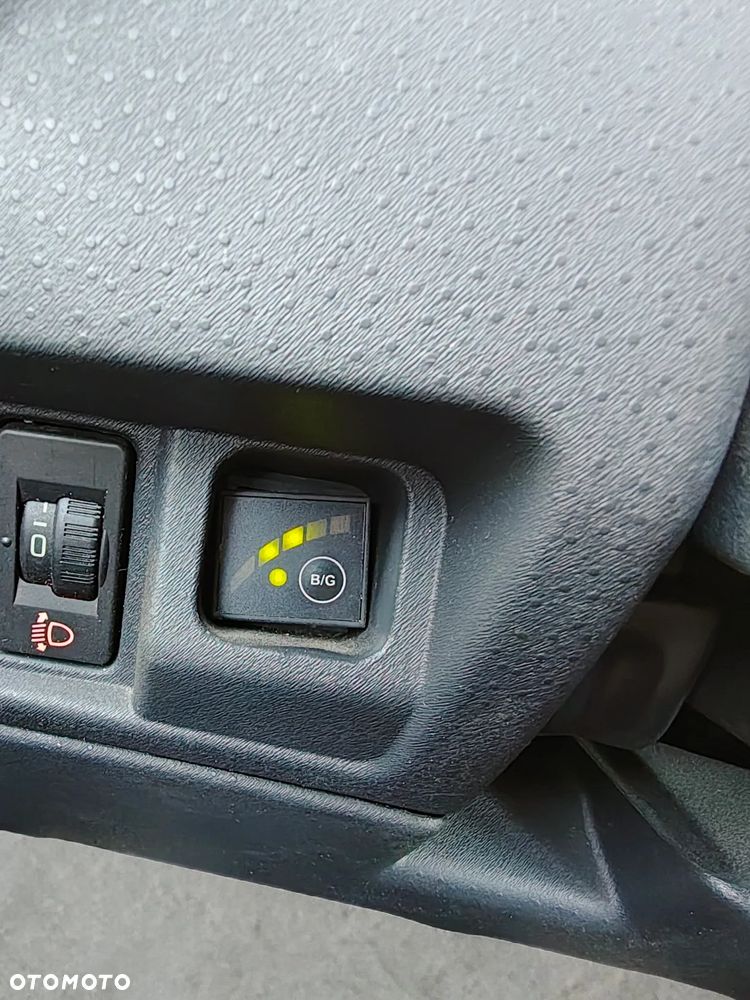 Citroën C2 1.1 Tonic - 6