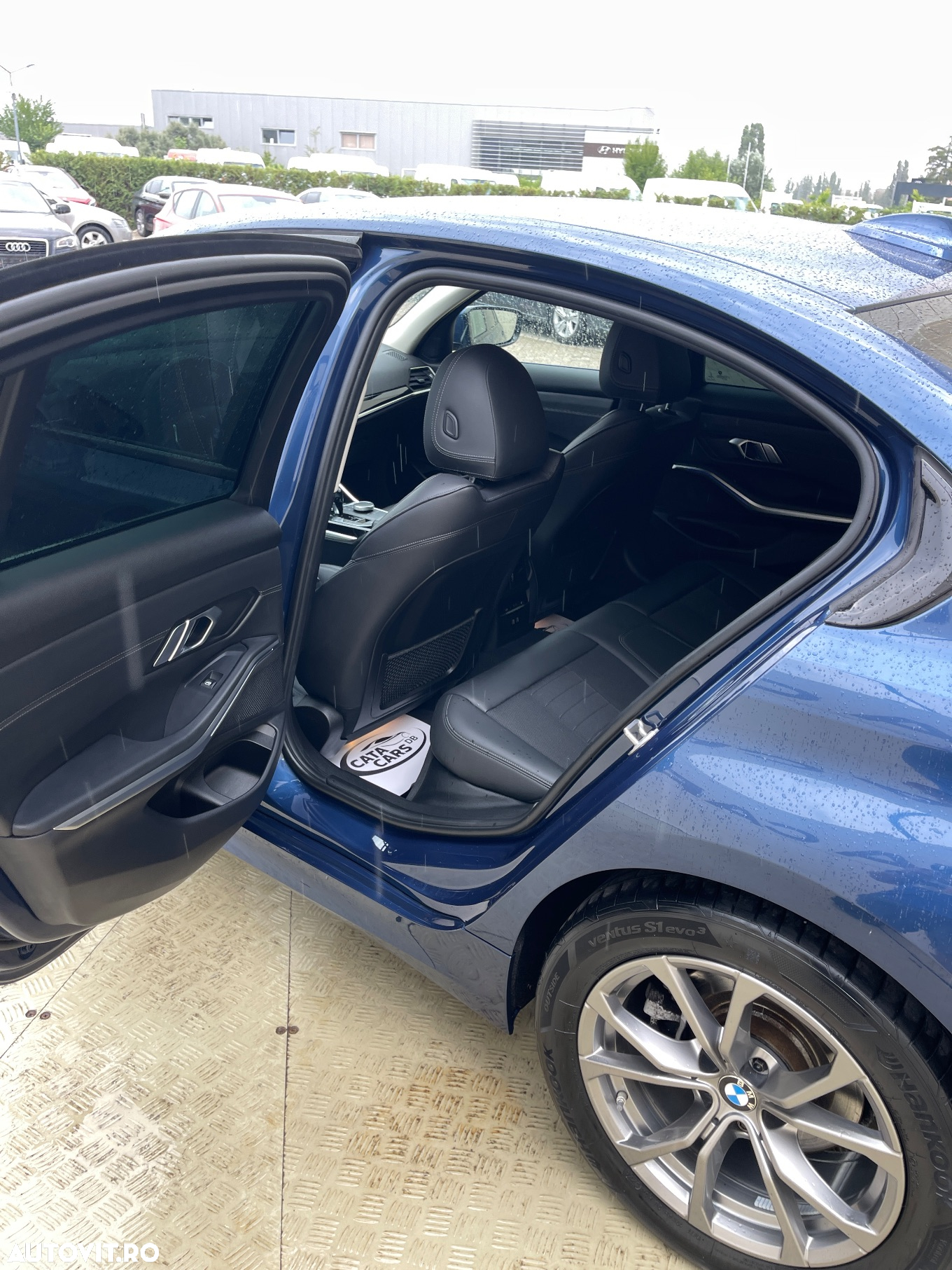 BMW Seria 3 320d AT MHEV - 24