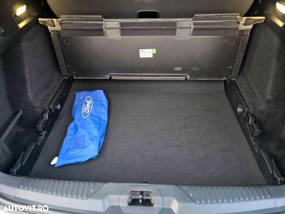 Ford Focus 1.0 EcoBoost ST-Line - 18