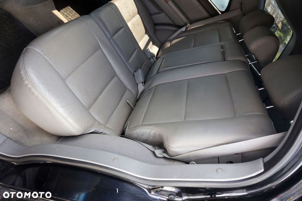 KANAPA TYLNA SORENTO I  KIA 2002-2007 - 1