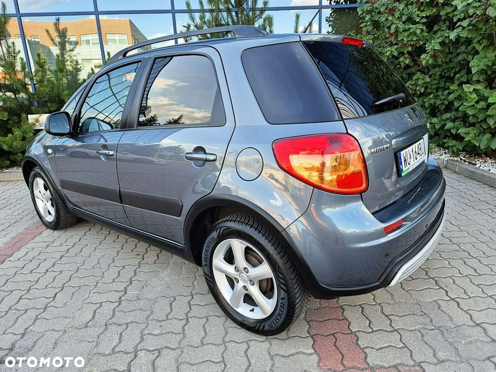 Suzuki SX4 1.6 VVT Streetline 4x2 Club - 18