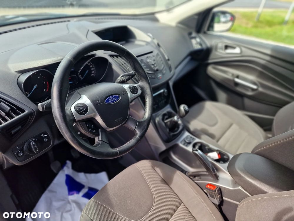 Ford Kuga 2.0 TDCi 2x4 Business Edition - 16