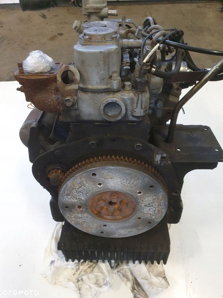 Silnik KUBOTA D722 - 3