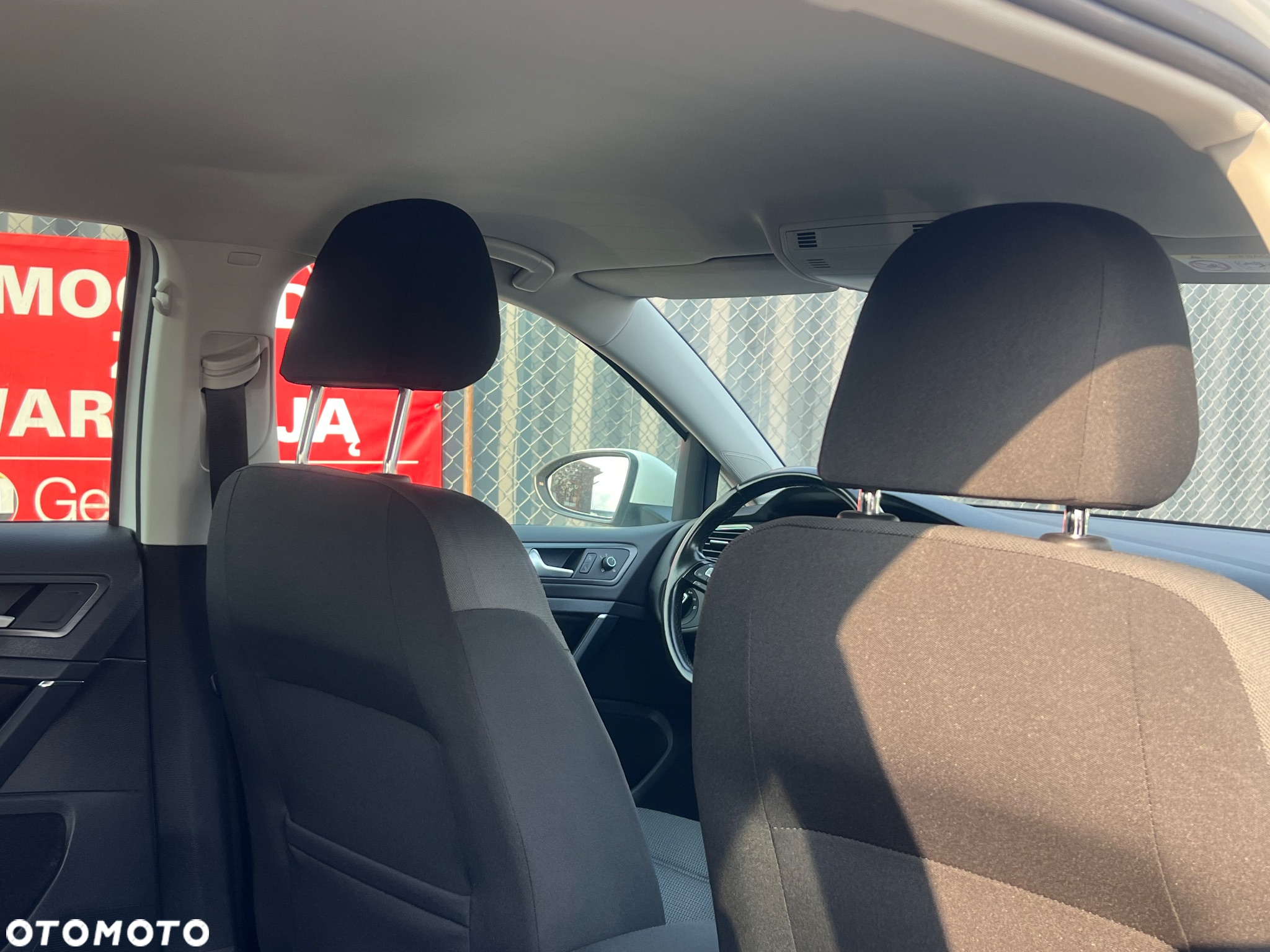 Volkswagen Golf VIII 1.5 TSI EVO Style - 10