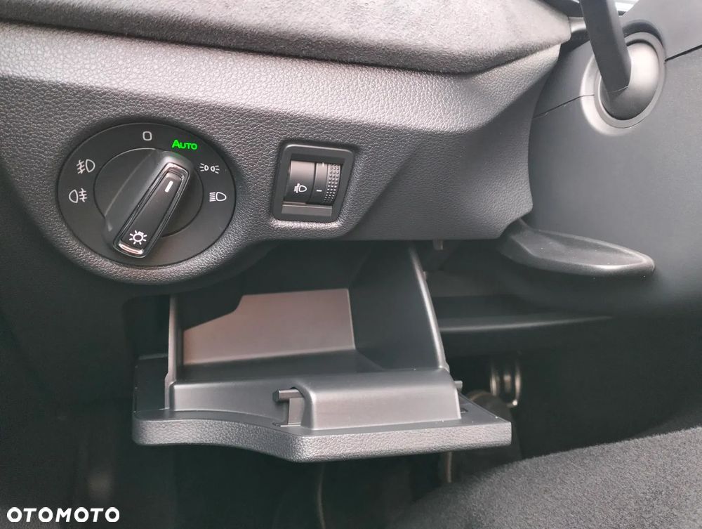 Skoda Kamiq 1.5 TSI Selection - 14