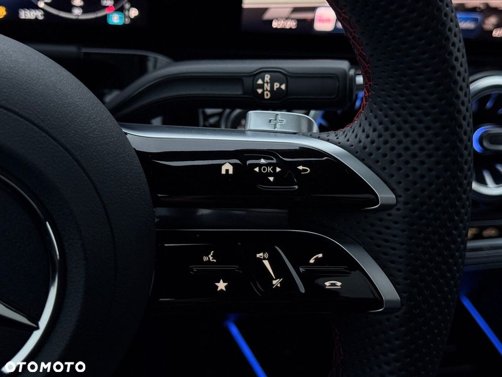 Mercedes-Benz GLA 200 d AMG Line - 21