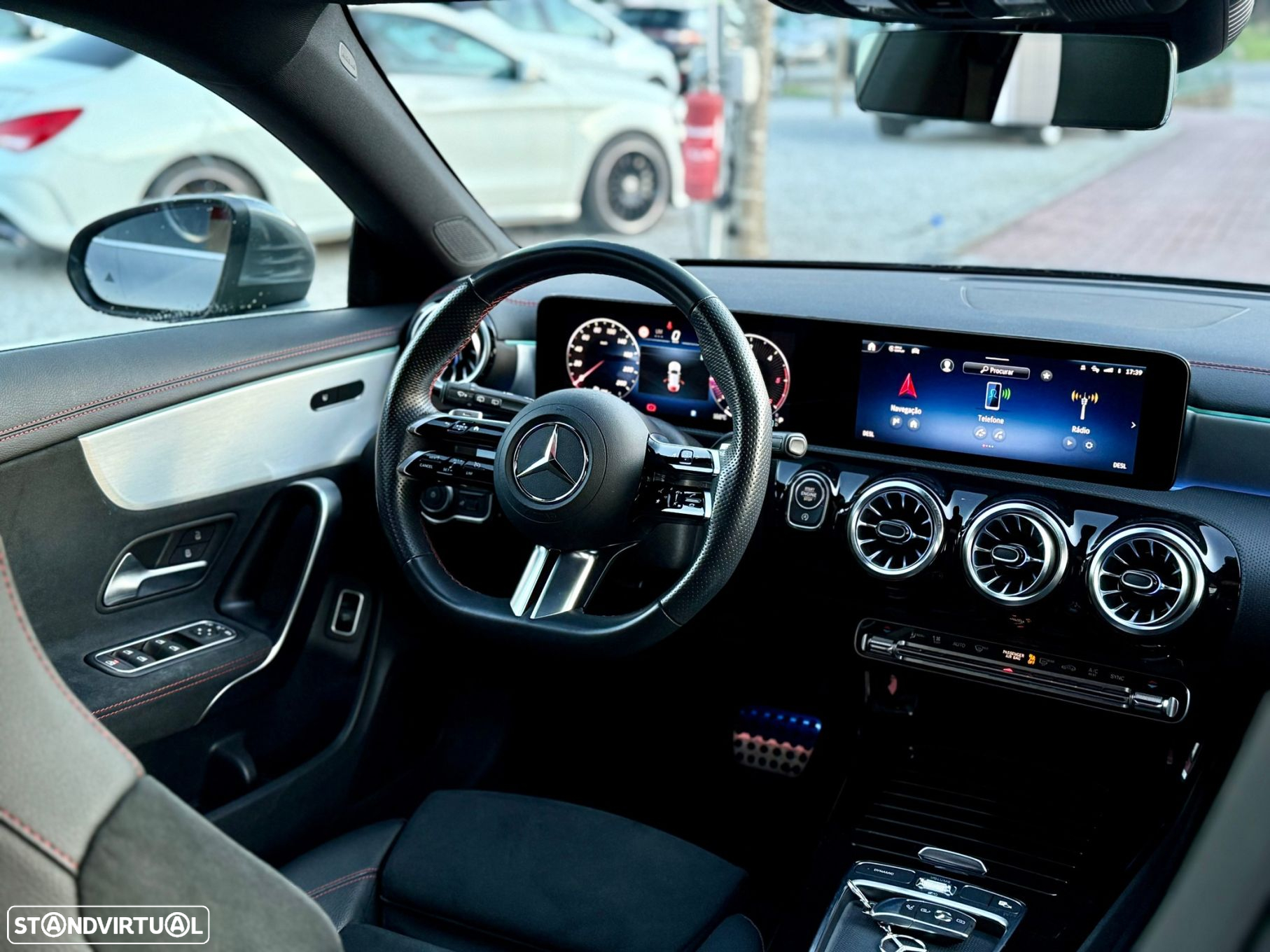 Mercedes-Benz CLA 180 d Shooting Brake AMG Line Aut. - 23
