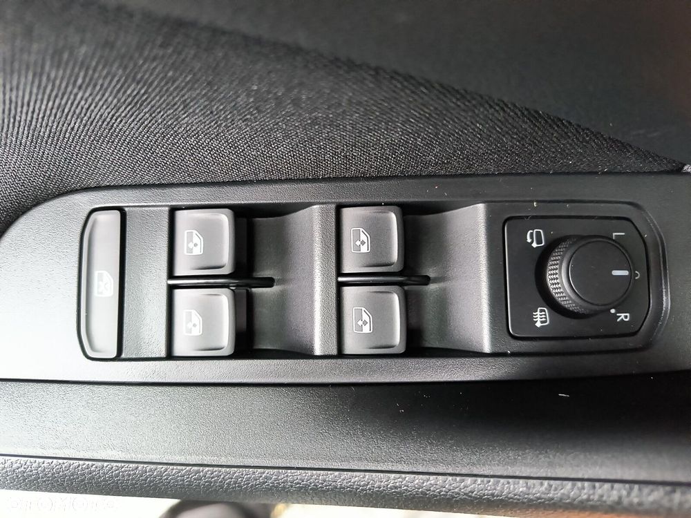 Skoda Kamiq 1.0 TSI Edition 130 DSG - 25