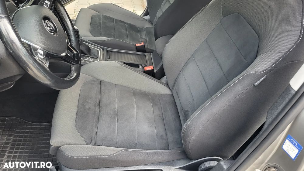 Volkswagen Golf 2.0 TDI (BlueMotion Technology) DSG Comfortline - 14