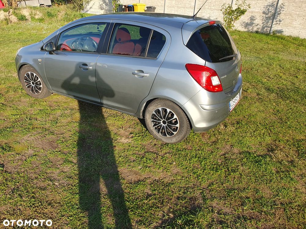 Opel Corsa - 2