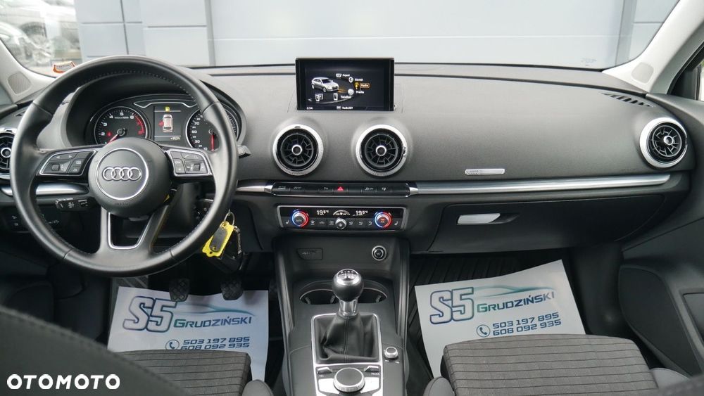 Audi A3 Sportback - 8