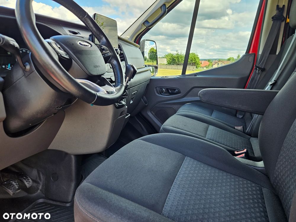 Ford Transit - 29