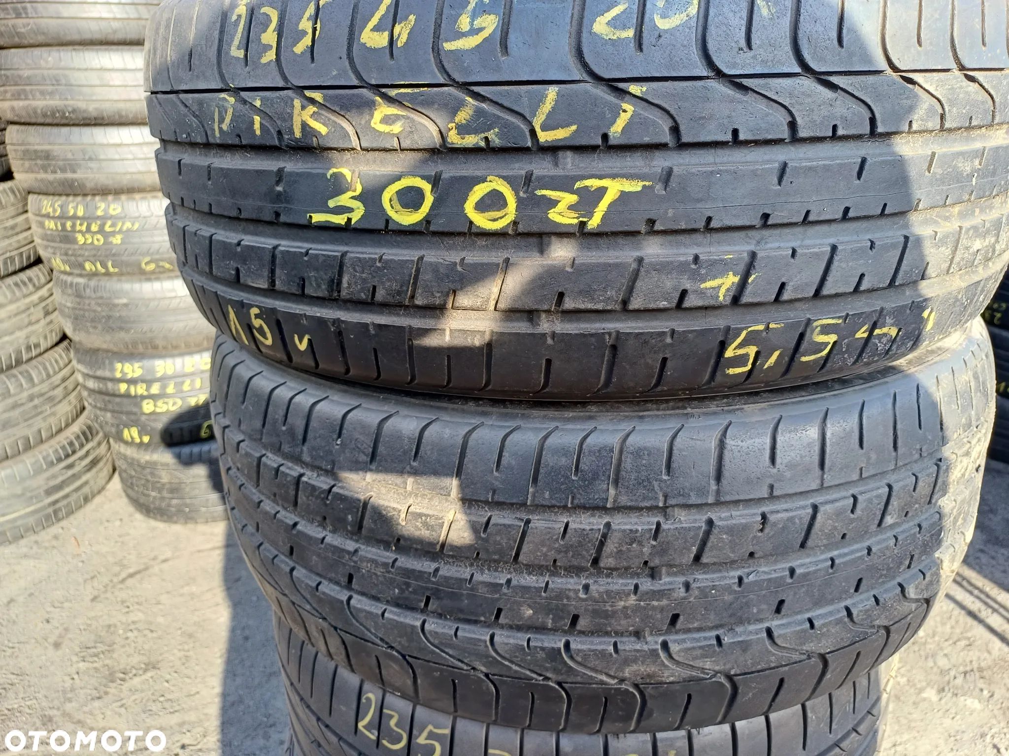 235/40/20 Pirelli - 1