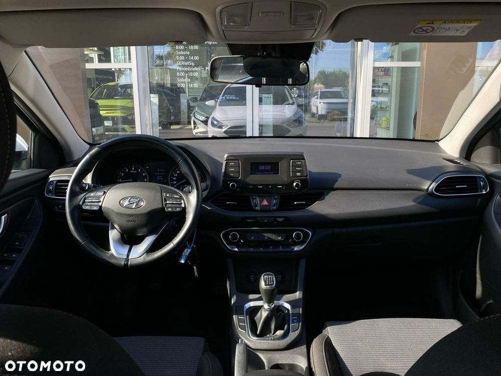 Hyundai i30 1.5 DPI Modern - 12