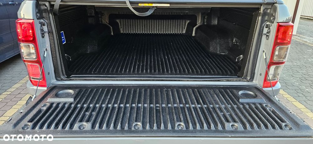 Ford Ranger Raptor - 12